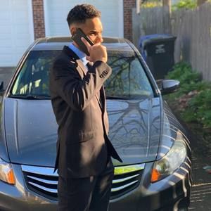 Meet your Posher, Josue